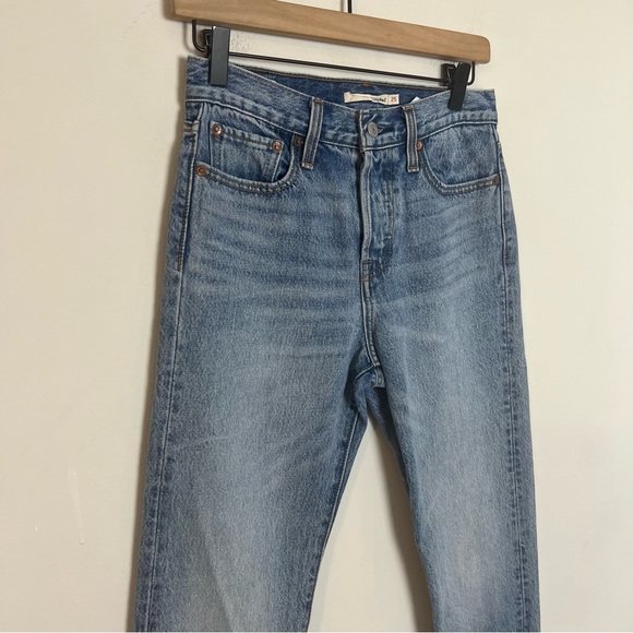 LEVIS- Wedgie Straight Button Fly Denim Jeans - Picture 4 of 8